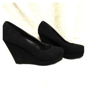 Faux Suede Black Wedges